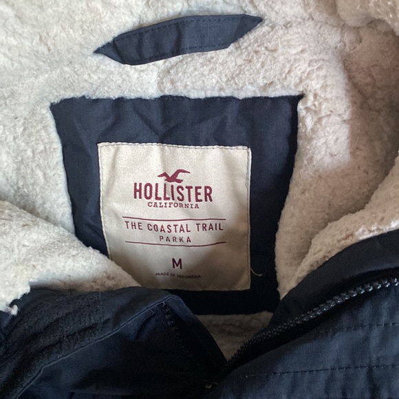 Coastal Hollister Men’s Parka Size Medium Sherpa inside - Picture 3 of 9